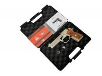 Пневматический пистолет Umarex Beretta 92 FS с деревянными рукоятками 4,5 мм кейс в открытом виде