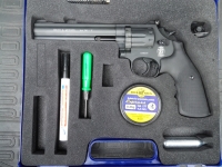 Пневматический пистолет Smith and Wesson Umarex 586-6
