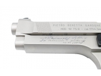Пневматический пистолет Umarex Beretta 92 FS никель с деревянными рукоятками б/у №H14612035 гравировка