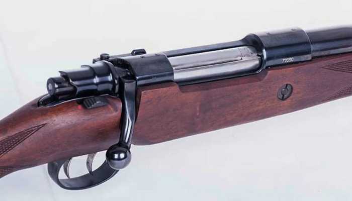 Zastava M70 калибра 30-06 Sprg.jpg