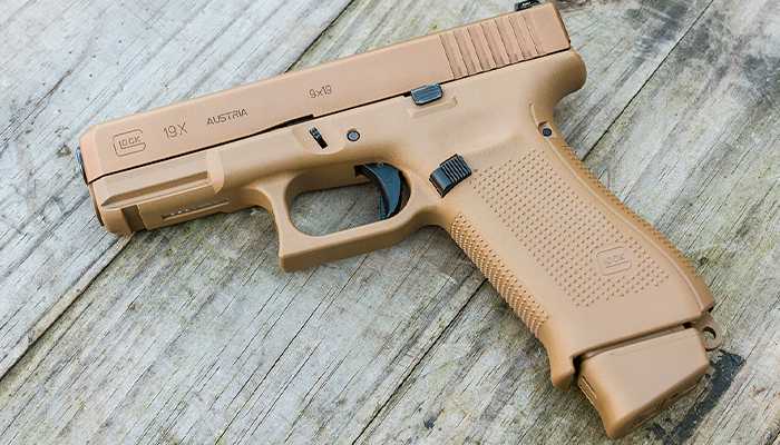 Спортивные пистолеты Glock 19.jpg