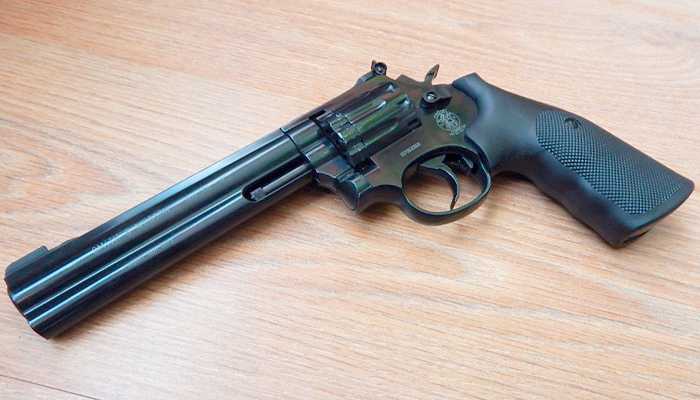 Пневматические пистолеты Umarex Smith and Wesson 5