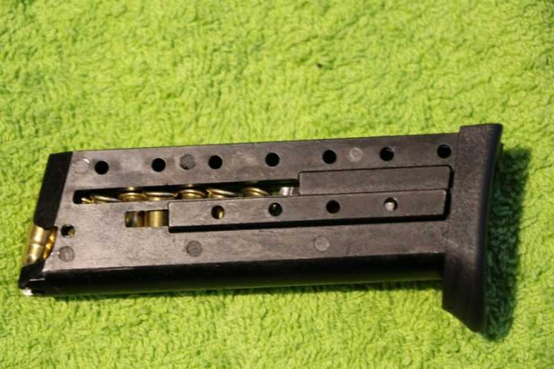 18)Пистолет STALKER сигнальный 5,6x16 (черный) M906