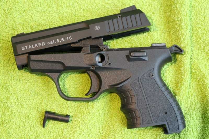 10)Пистолет STALKER сигнальный 5,6x16 (черный) M906