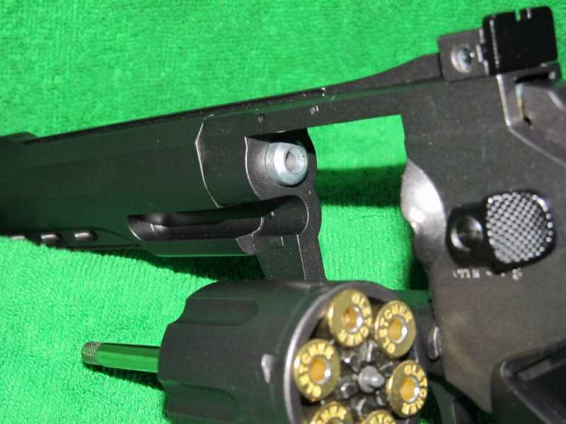 10)Пневматический Smith & Wesson или Gletcher SW B6