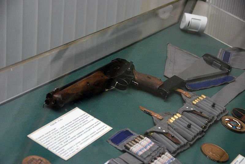 3)ТП-82 Пистолет касмонавтов