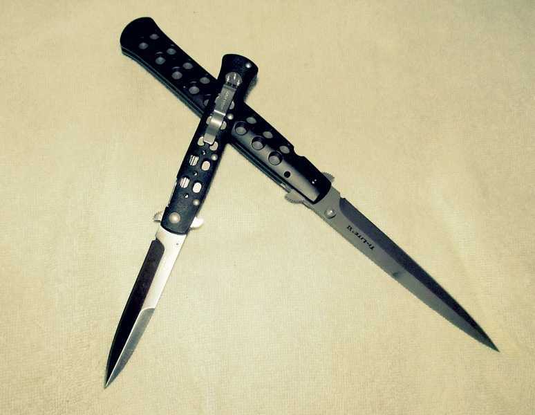 3)Cold Steel Ti-Lite 4