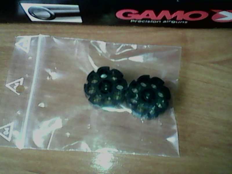 8)Gamo PT-80