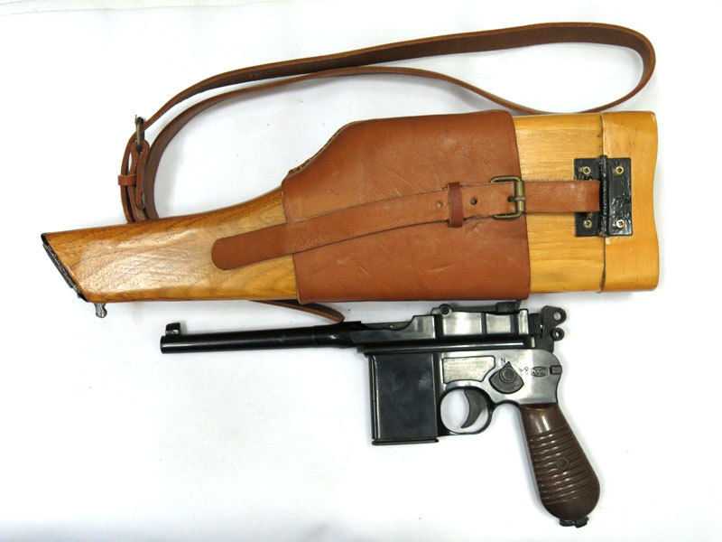 1)Mauser c96 деревянная кобура с ремнем через плечо