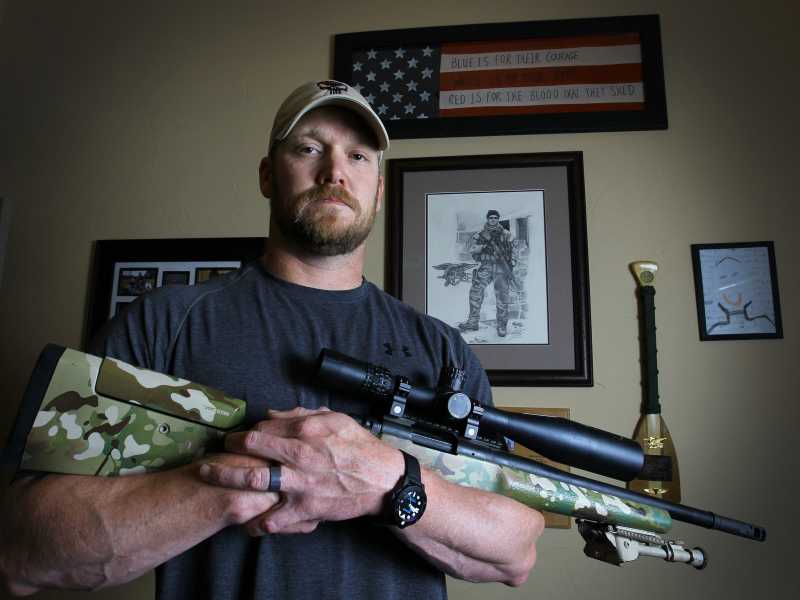 1)Лучший снайпер в истории США-Кристофер Кайл.