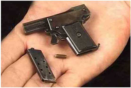 1)Миниатюрный пистолет Kolibri калибром 2,7 мм