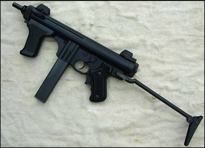 7)Не ставшие великими ч-3 (Пистолет-пулемет Beretta M-12.)