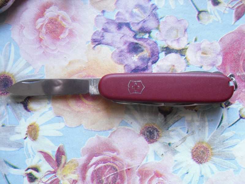 3)Швейцарский нож от Victorinox