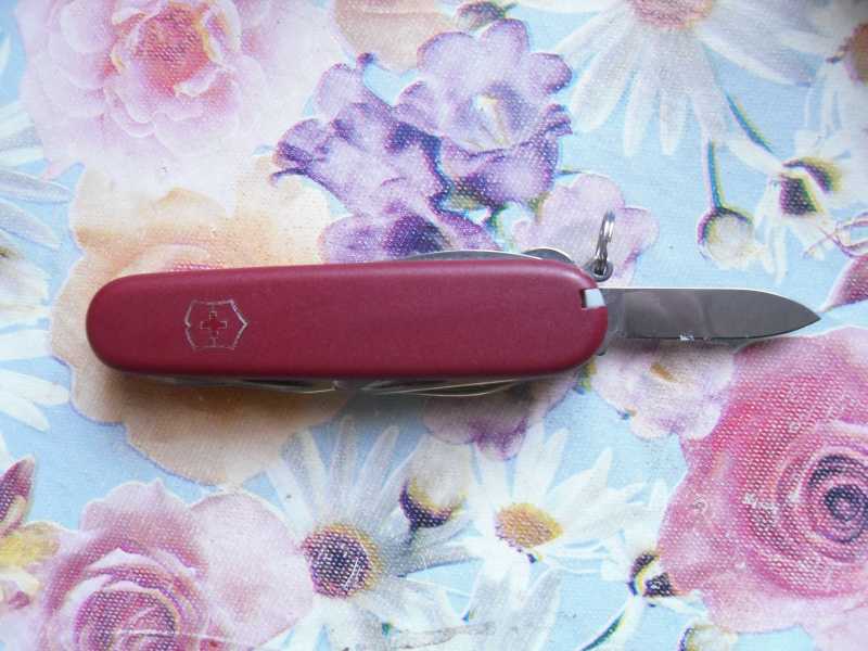4)Швейцарский нож от Victorinox