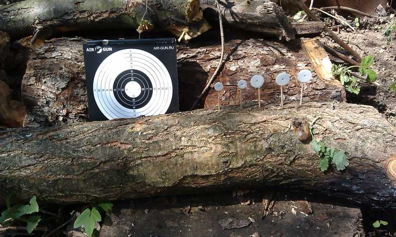 13)Праздничные стрелялки