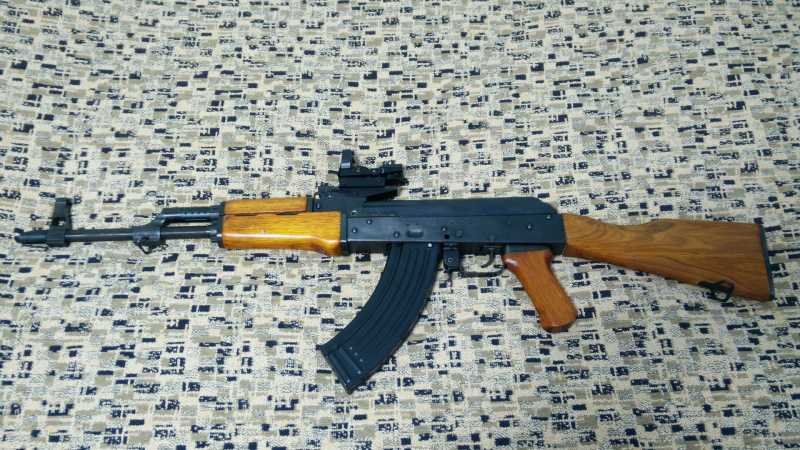 14)Магазин к Cybergun AK-47