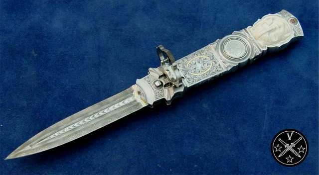 Складной нож Джека Левина с оригинальным ножом