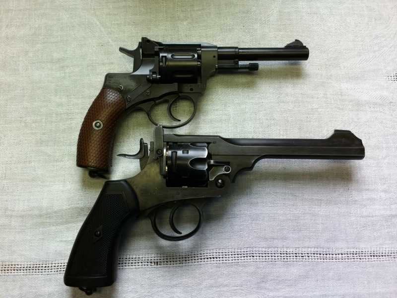 10)Лучший друг доктора Ватсона- Webley Scott Mk6.