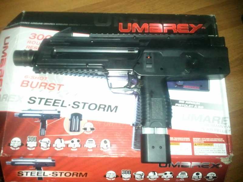 2)Umarex Steel Storm black 