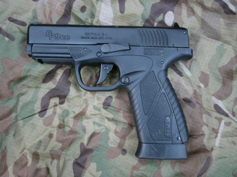 6)Пневматический пистолет ASG BERSA BP 9CC