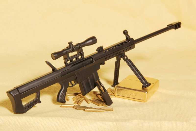 Миниатюрные модели оружия в магазине Air-Gun