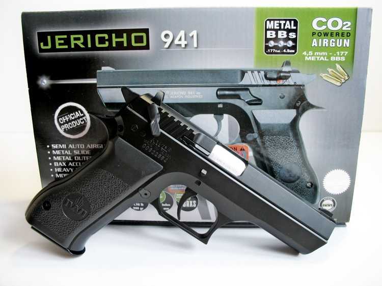 6)Пневматический пистолет Cybergun Jericho 941: Взгляд и первое знакомство.