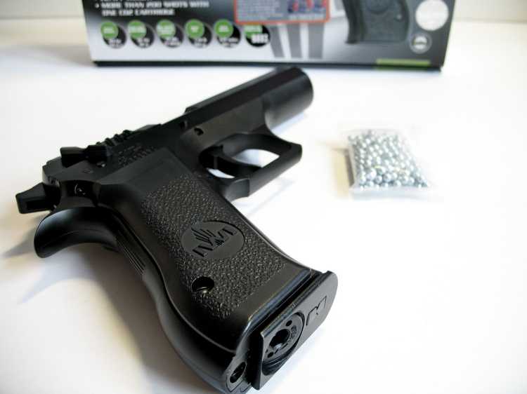 8)Пневматический пистолет Cybergun Jericho 941: Взгляд и первое знакомство.