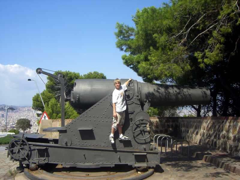 6)Военный музей Монжуик, Барселона.