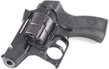 1) РАТНИК: револьвер для самообороны
