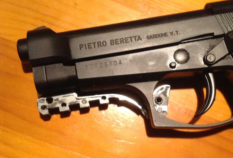 9) Установка ЛЦУ на Umarex Beretta 84FS 