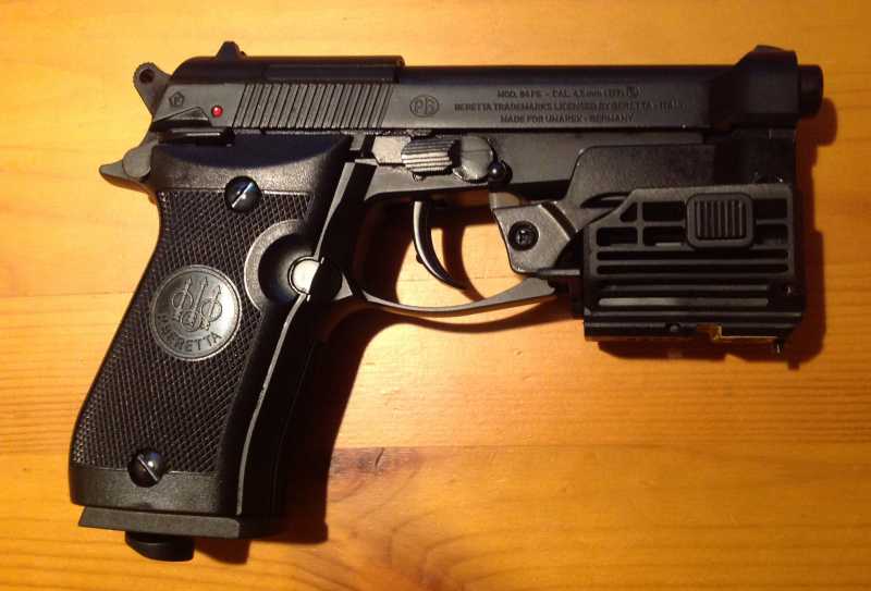 12) Установка ЛЦУ на Umarex Beretta 84FS 