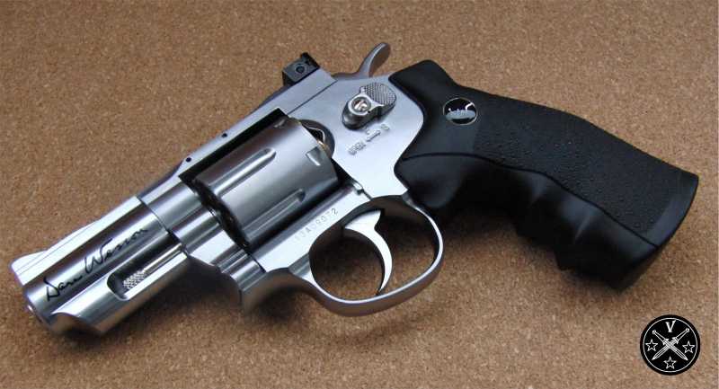 Пневматический револьвер Dan Wesson 2,5