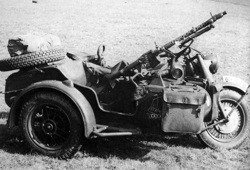 8)BMW R 75