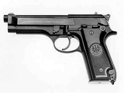 1)История становления Beretta 92 и её дальнейших модификаций