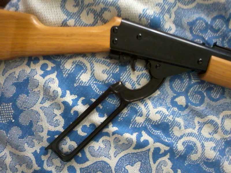 9)Crosman Marlin Cowboy.